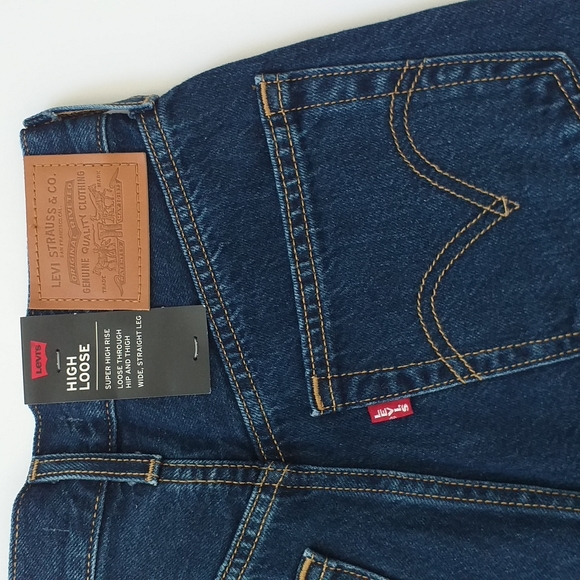 Levi’s High Loose Jeans - Picture 11 of 11